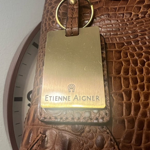 Etienne Aigner Croc embossed brown leather satchel - Picture 3 of 16